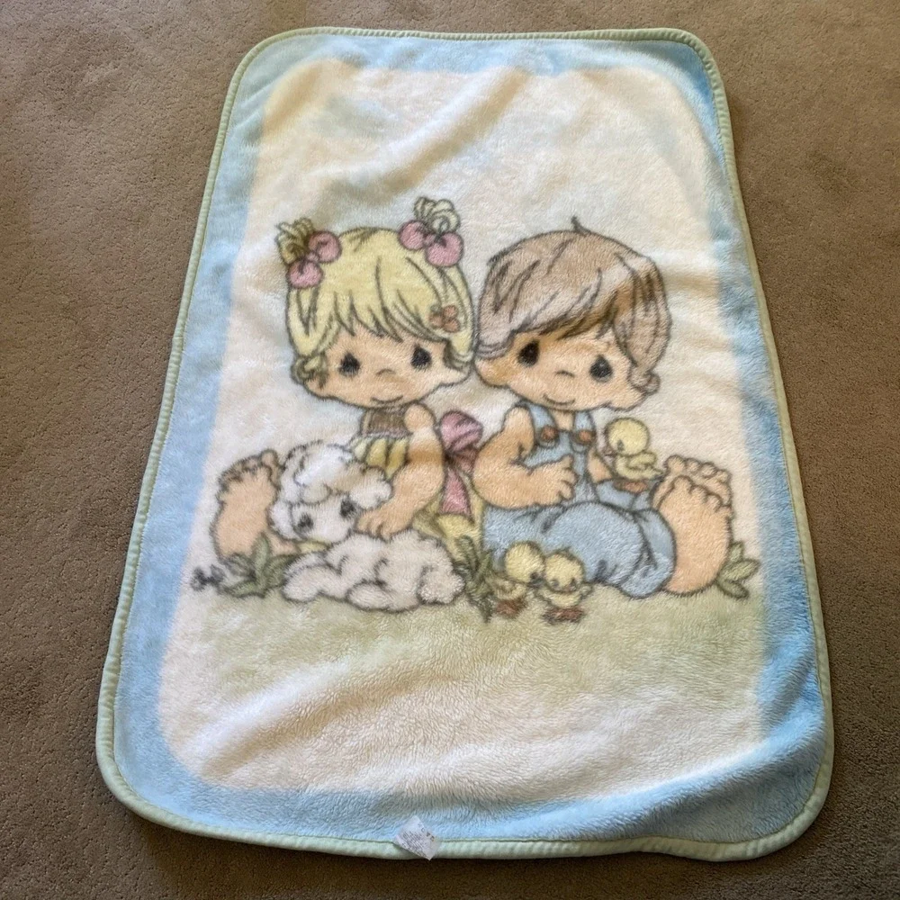 Vintage 2006 luxury plush throw Precious Moments baby nursery pals 30